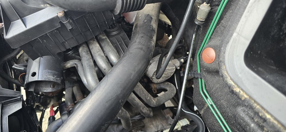 Silnik 2.5 dCi G9U750 z skrzynia biegów manualna