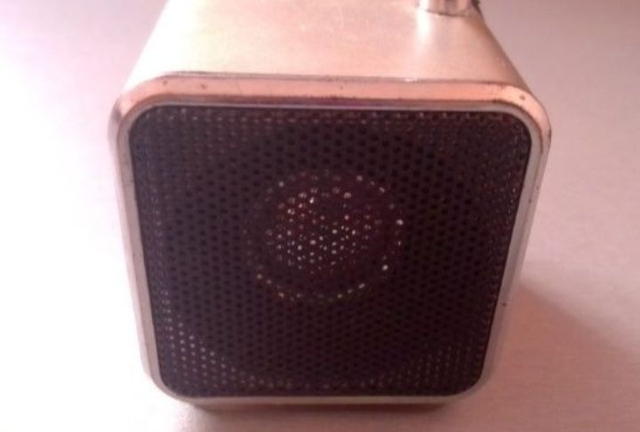 Продам mp 3 колонку  с FM радио