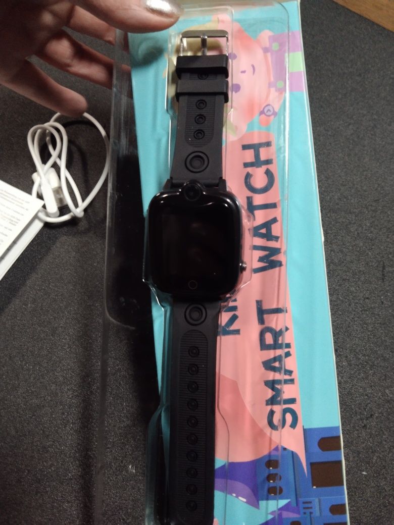 Nowy czarny zegarek Smartwatch dziecięcy Kesasohe
