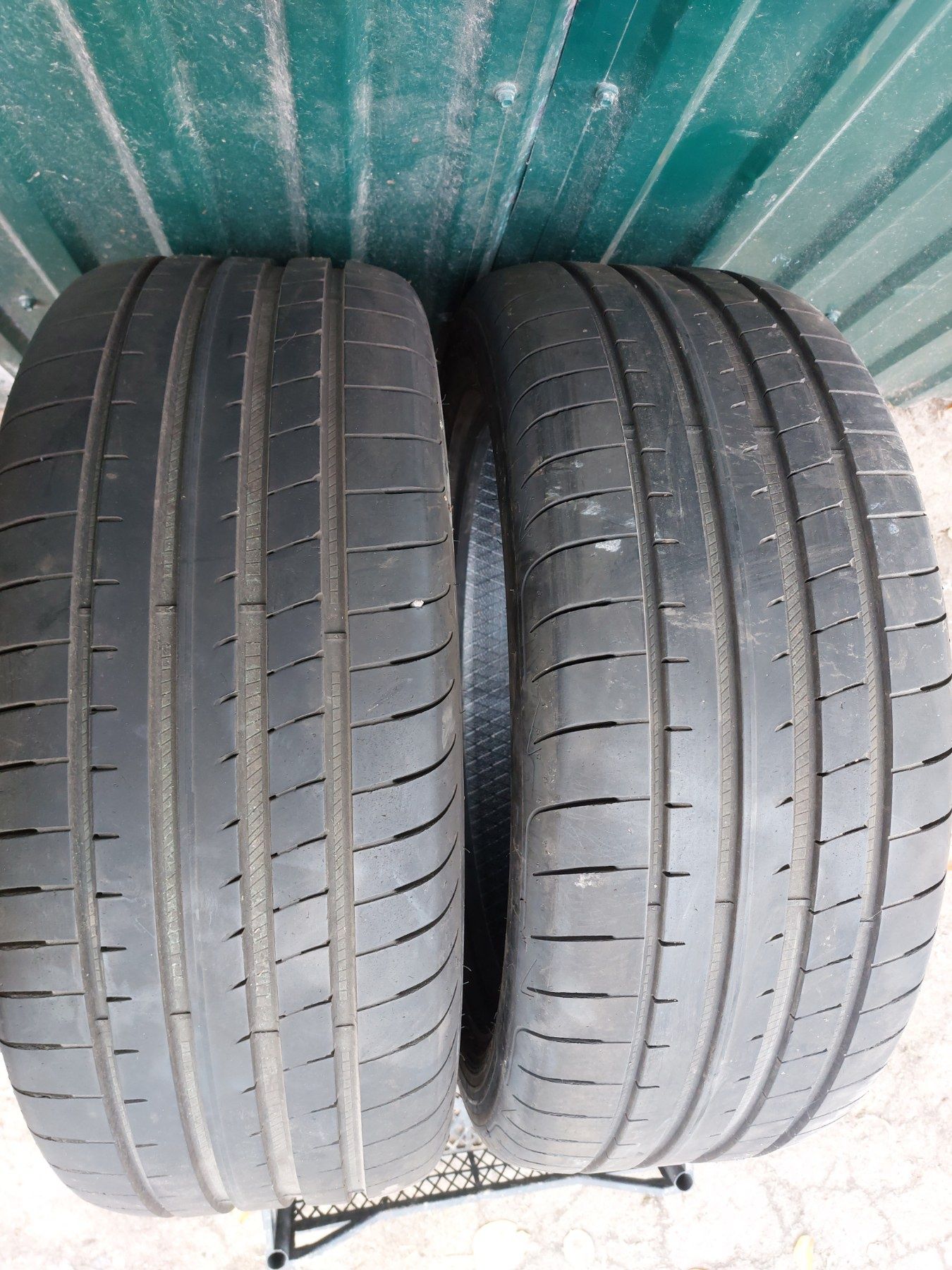 У продажу б/в гума GOODyearEAGLE F1 ASYMMETRIC 3 SUV 109Y XL FP
