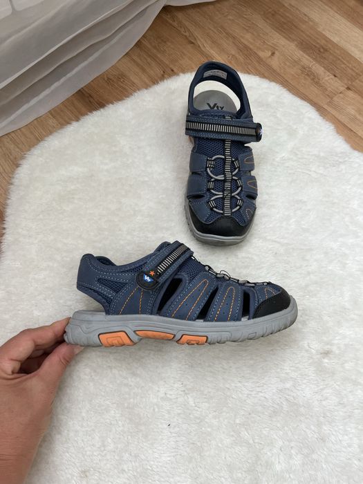 Sandały chłopięce 33