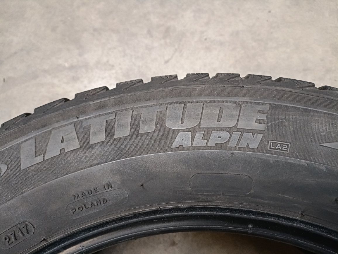 Opony zimowe Michelin Latitude Alpin LA2 235/60R18 107H