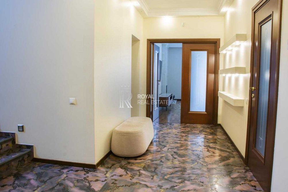 Аренда дома 327м2 КГ Солнечная Долина Романков 11 соток бассейн