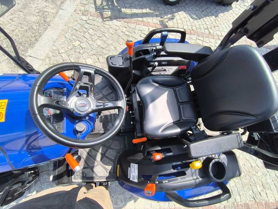 Ciągnik rolniczy FARMTRAC 26 4WD PRO ( Rewers 9+9) NOWOŚĆ !