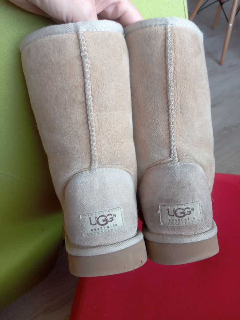 Buty UGG Classic Short śniegowce 38