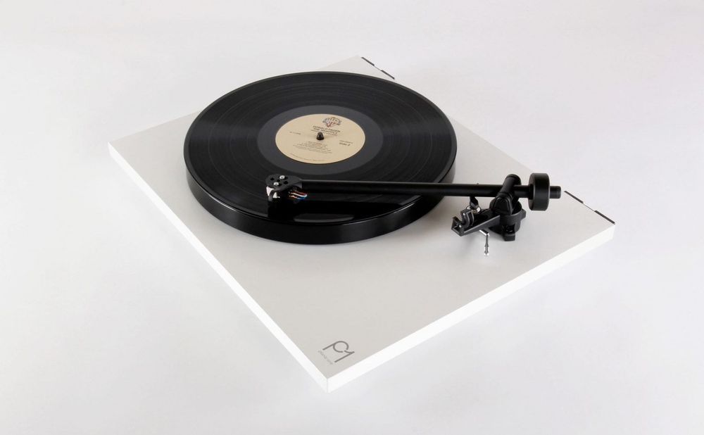 Gramofon Rega Planar 1 (P1) Orzech 2022 z wkładką