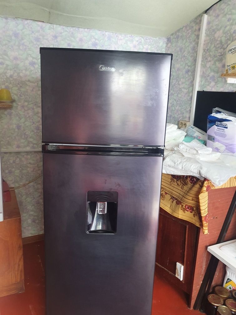 Холодильник mebea 143 высота 210 литров объем