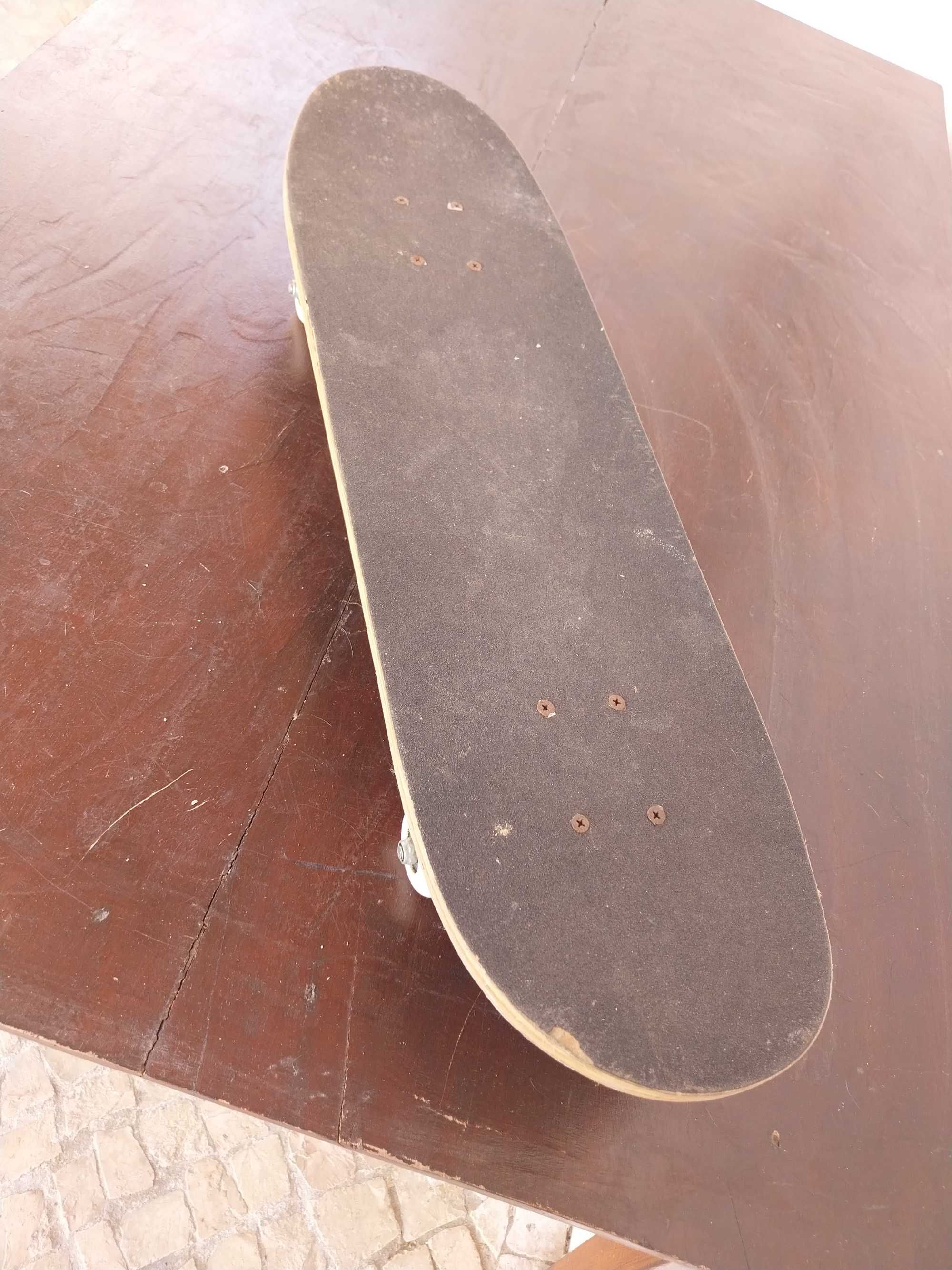 Skate com pouco uso