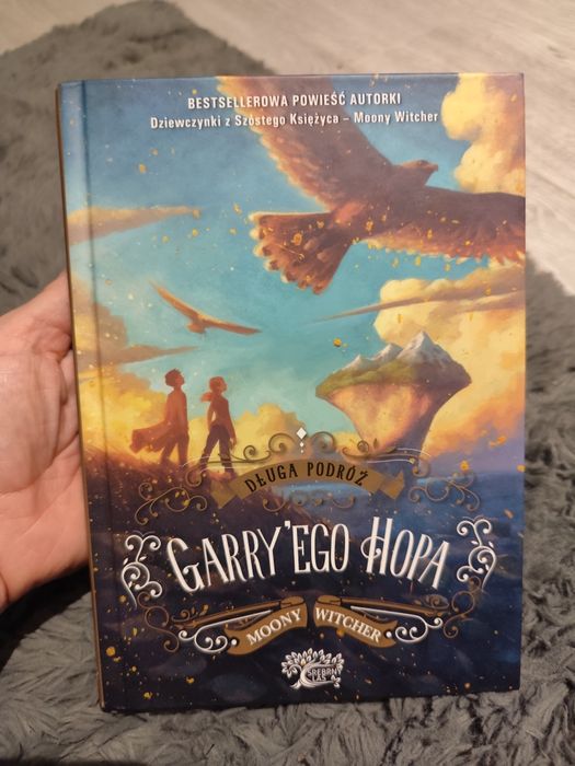 Długa podróż Garrego Hopa Moony Witcher