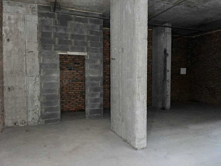 ПРОДАЖ. ФАСАД. ЦОКОЛЬ. Приміщення 60м | ЖК Варшавський 3