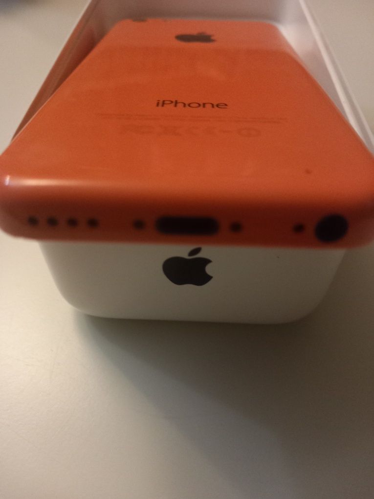 Apple iPhone 5c 16GB