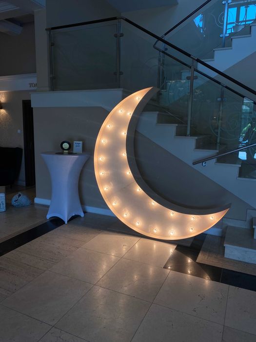 Atrakcje weselno - eventowe | Fotobudka | Ciężki dym i inne