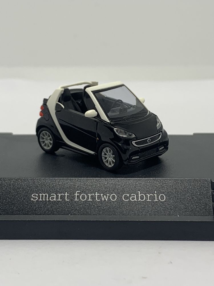 Smart Fortwo Cabrio da Busch escala 1/87