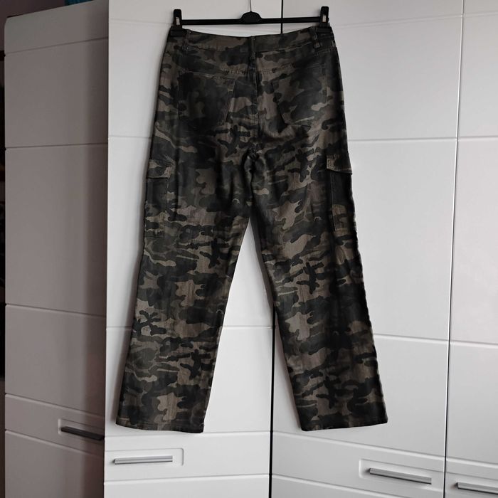 Spodnie Bojówki Moro Shein Petite rozmiar L, 100% bawełna