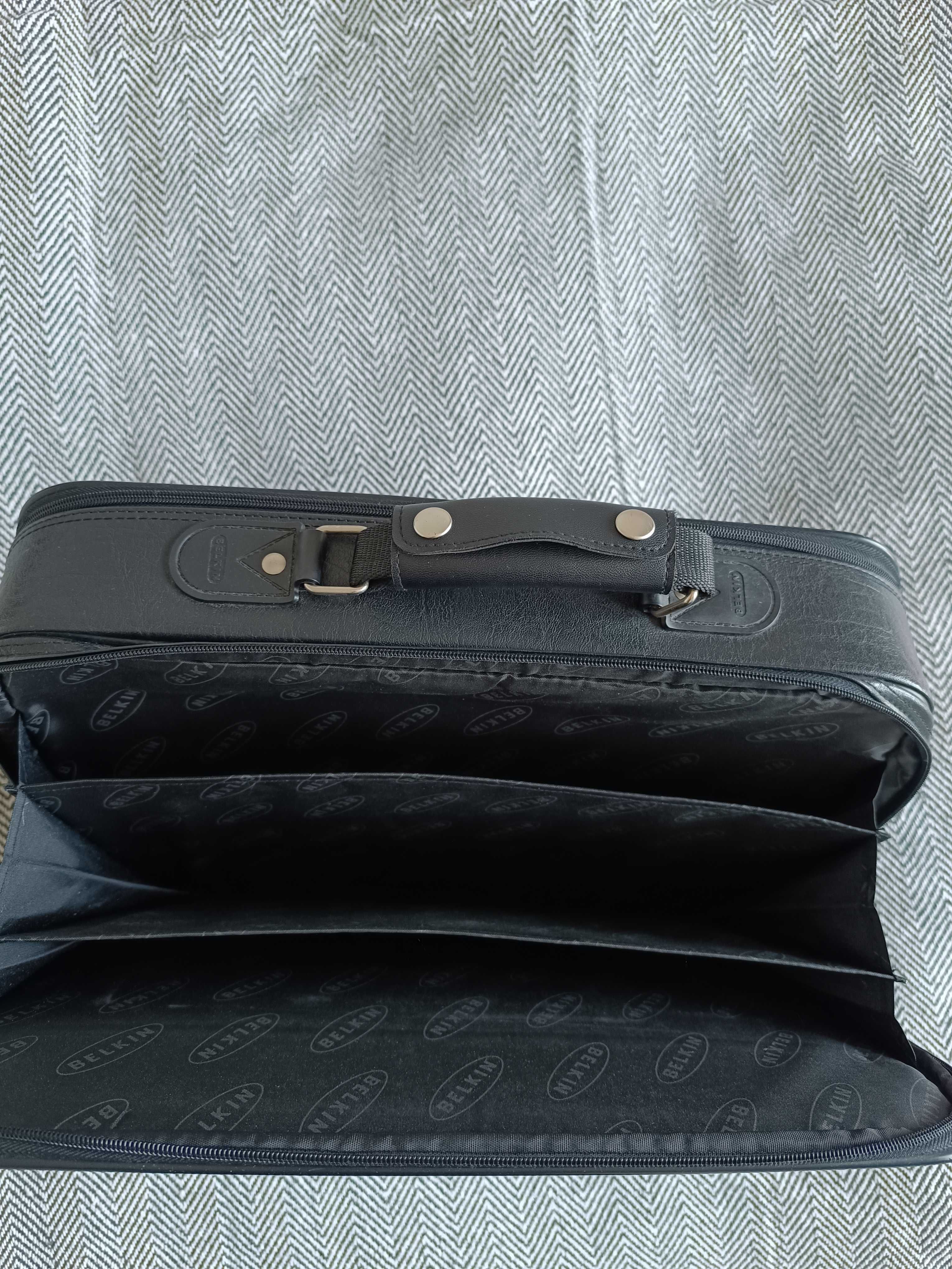 Skórzana torba na laptopa Belkin