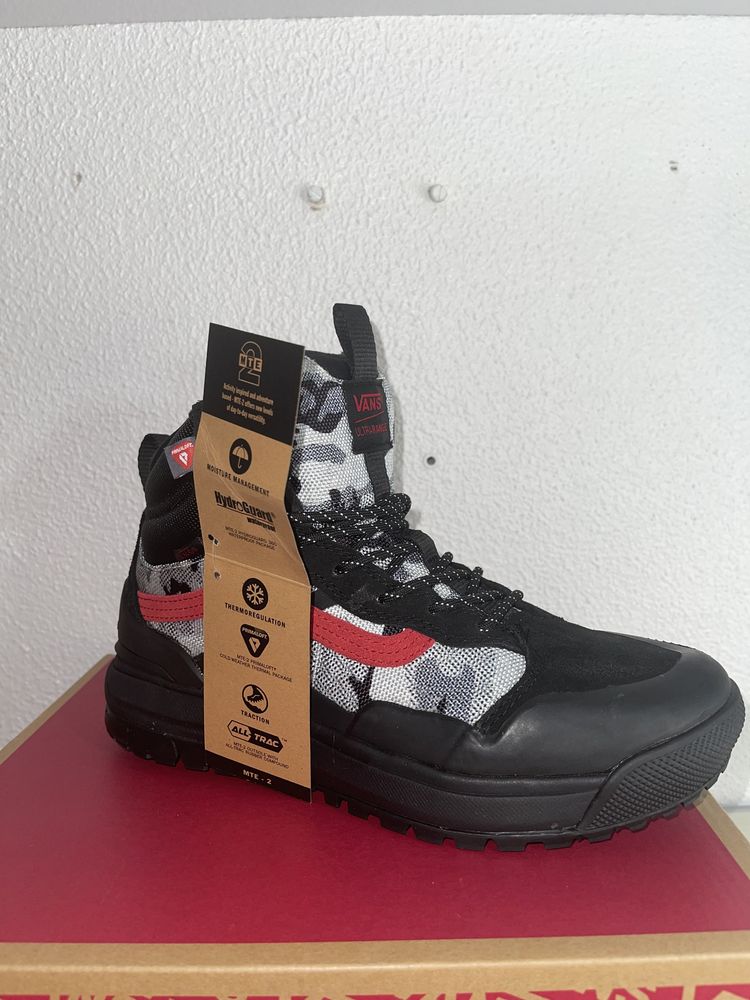 TÉNIS VANS ULTRARANGE EXO HI MTE-2