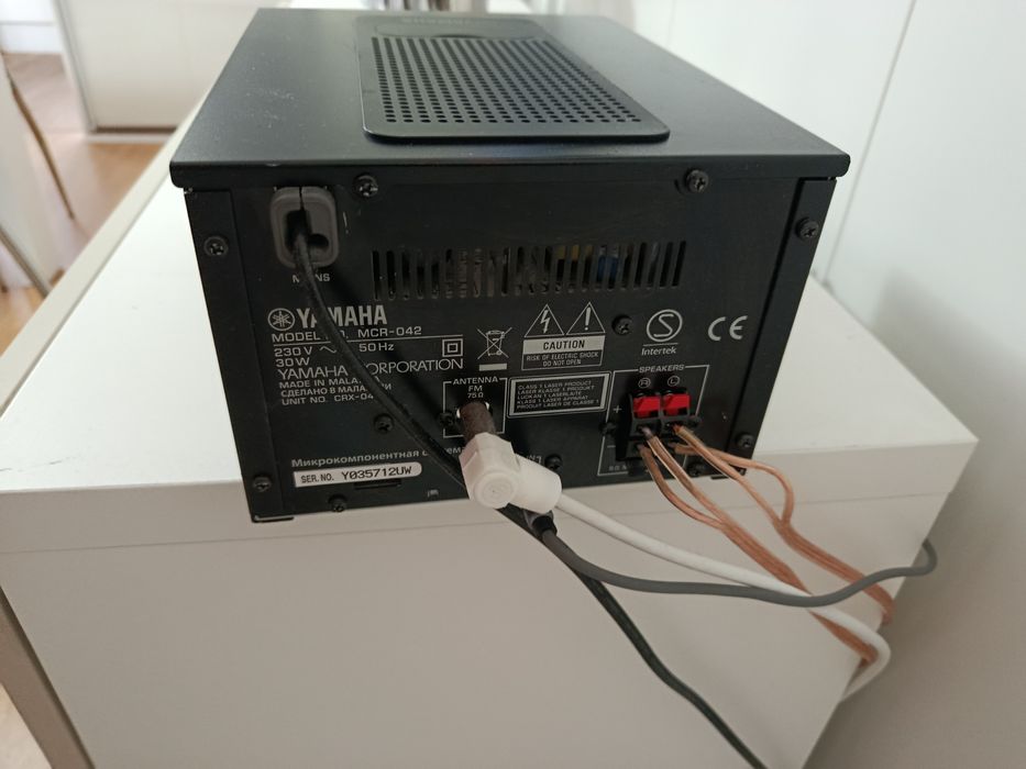 Hifi Yamaha MCR-042, CD, radio FM RDS, DAB, comando