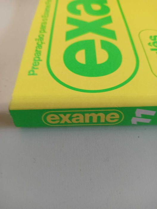 Manual de preparação de exames de Inglês - 11 ano