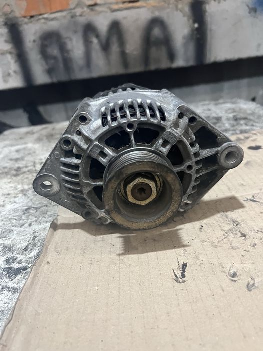 Генерато Рено Кенго 1.9