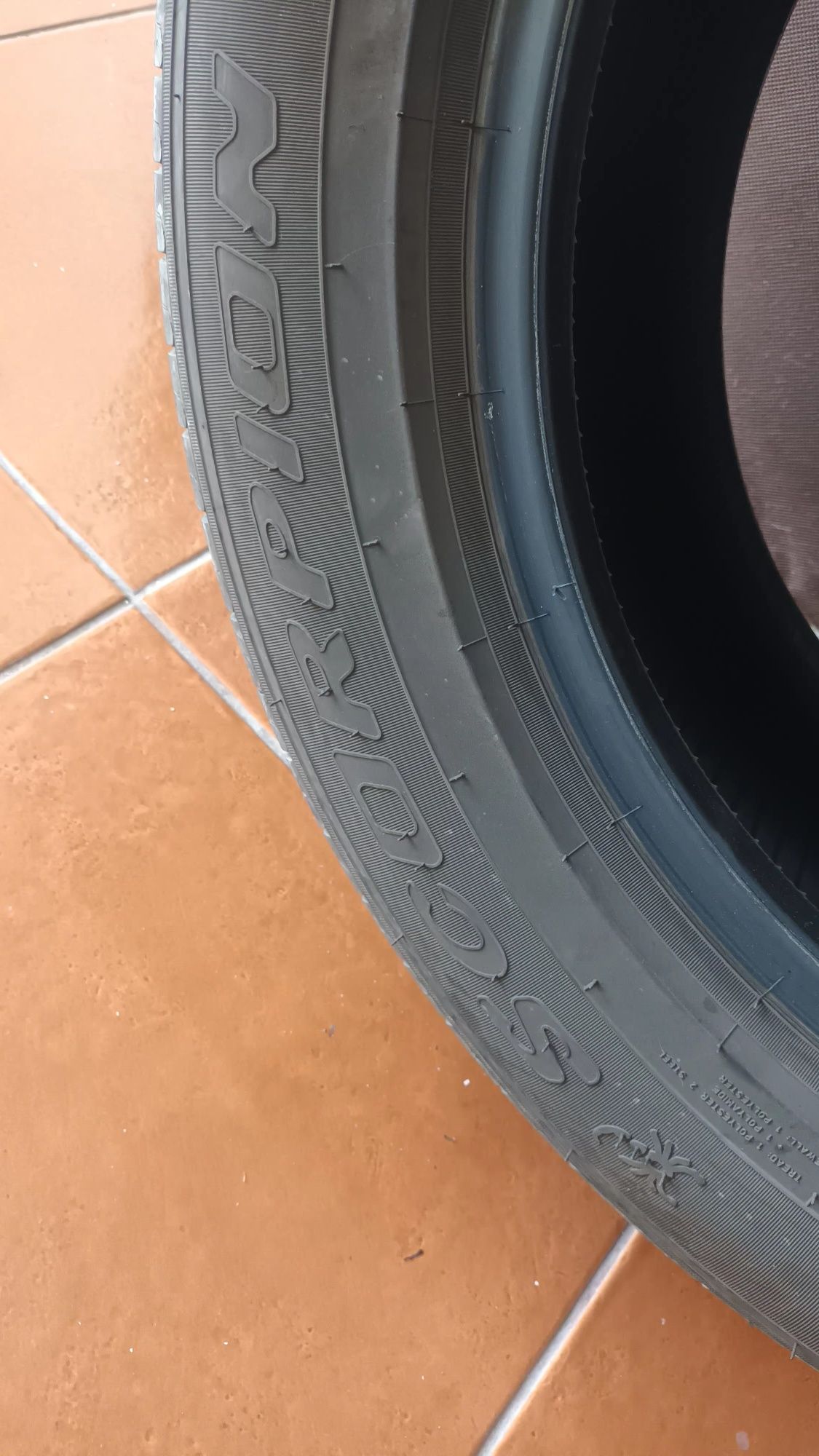 Pneus Pirelli Scorpion 235/60 R18