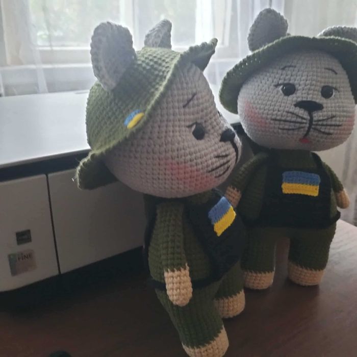 ігграшка котик ЗСУ ручної роботи