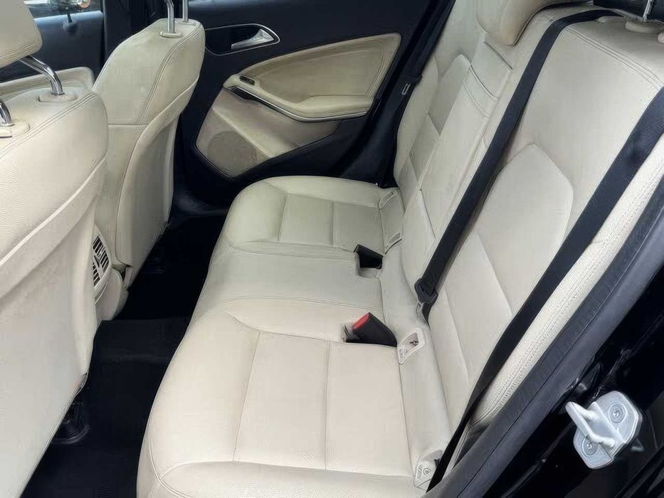 Mercedes-Benz GLA 250 4MATIC      2018