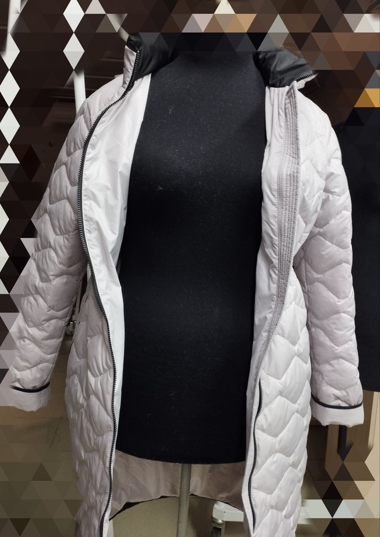 Пальто женское демисезонное размер 46-50.