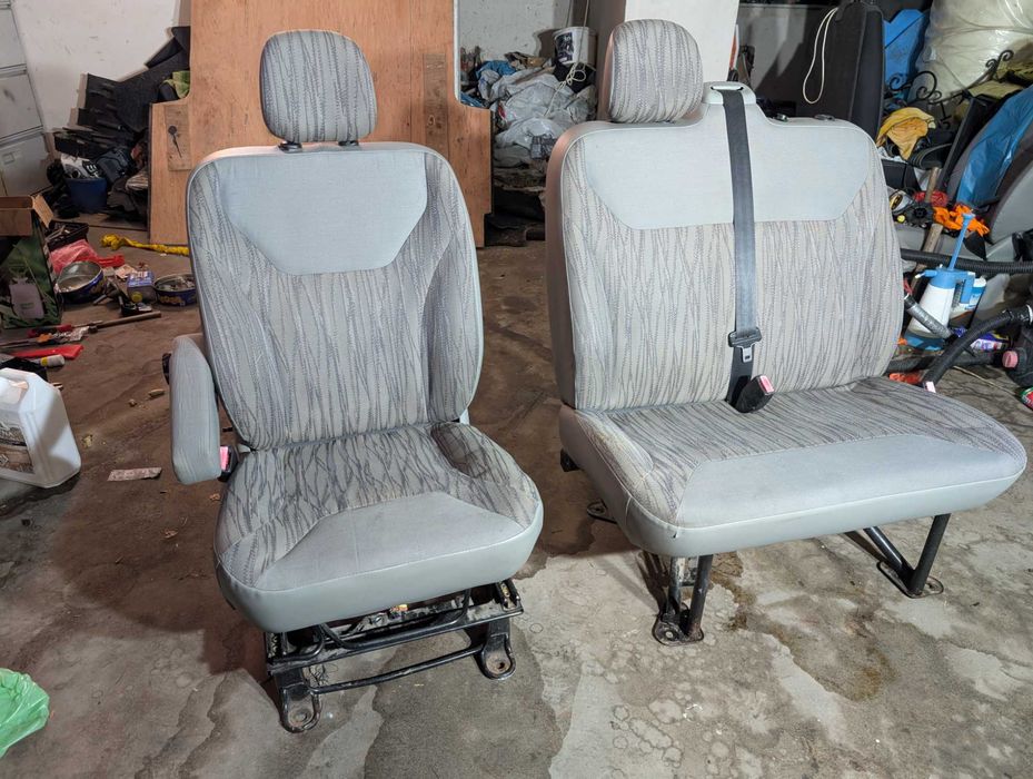 Fotel kierowcy i ławka 2 osobowa Renault Trafic, Vivaro, Primastar