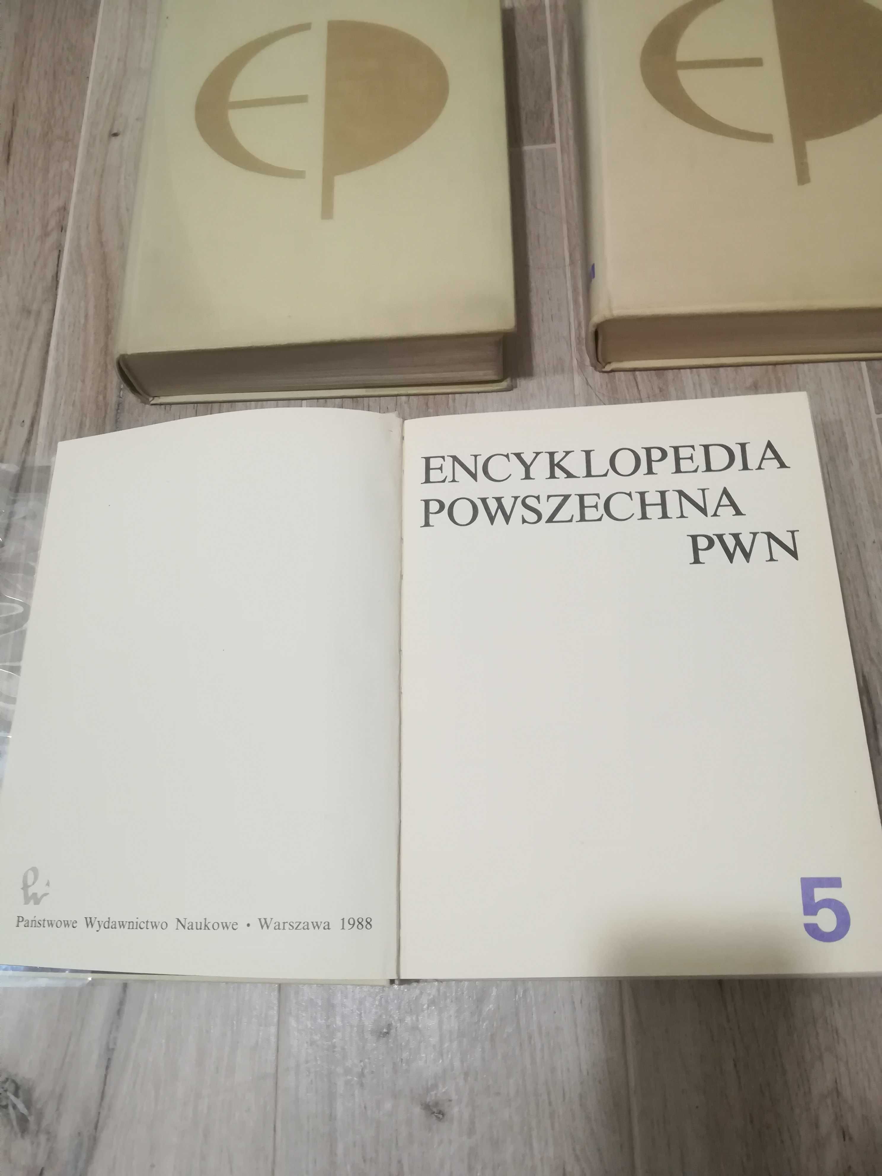 kolekcjonerska Encyklopedia PWN  5 tomów -PRL / Okazja