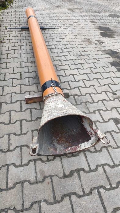 Rura przedłużająca do wylewania betonu z betonomieszarki