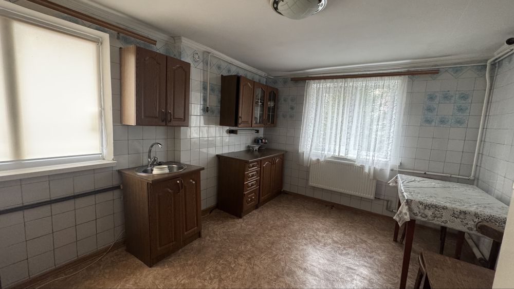 Оренда 1/2 будинку в Ірпені. 2кімнати, 7 соток