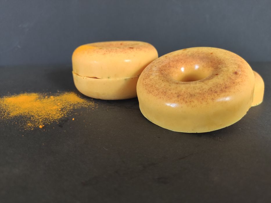 Sabonetes artesanais de açafrão