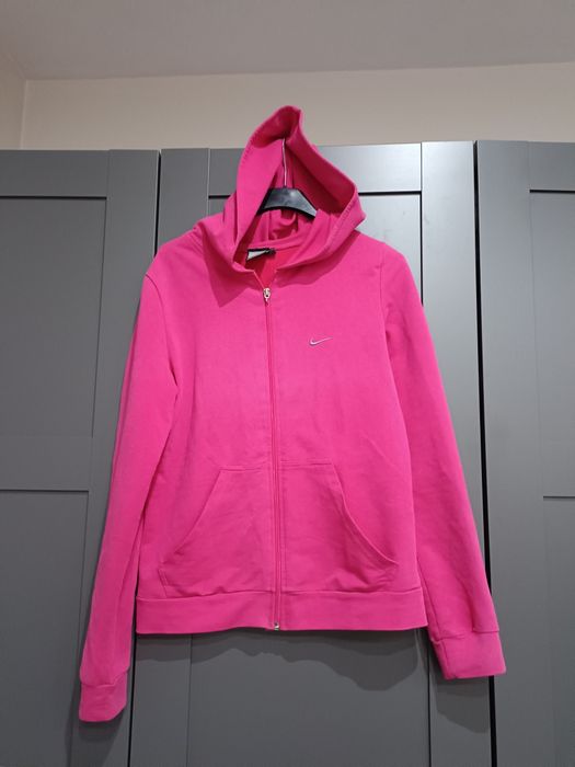Bluza  Nike.    S.