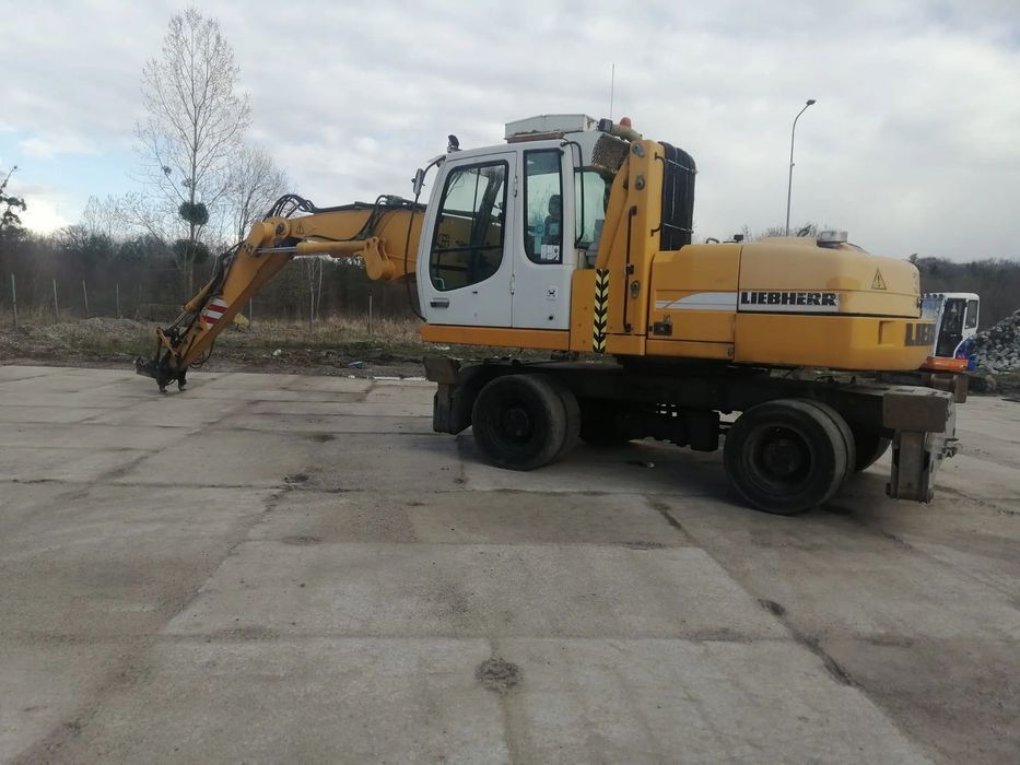 Liebherr A 316  Koparka przeładunkowa liebherr a 316 nowy silnik fuchs