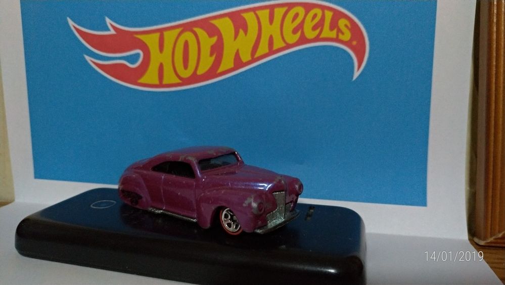 Hot Wheels sem caixa não inclui portes de envio