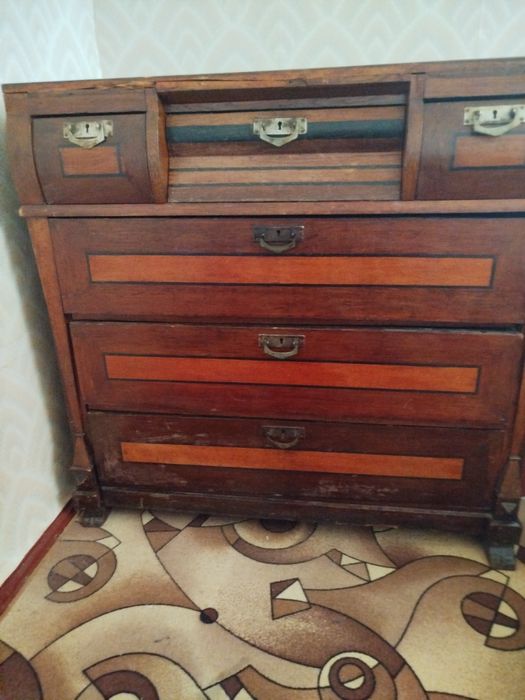 Раритетный комод