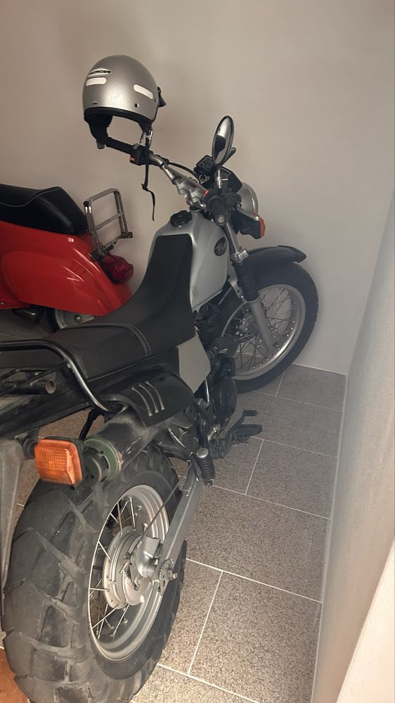 Mota Yamaha tw 125