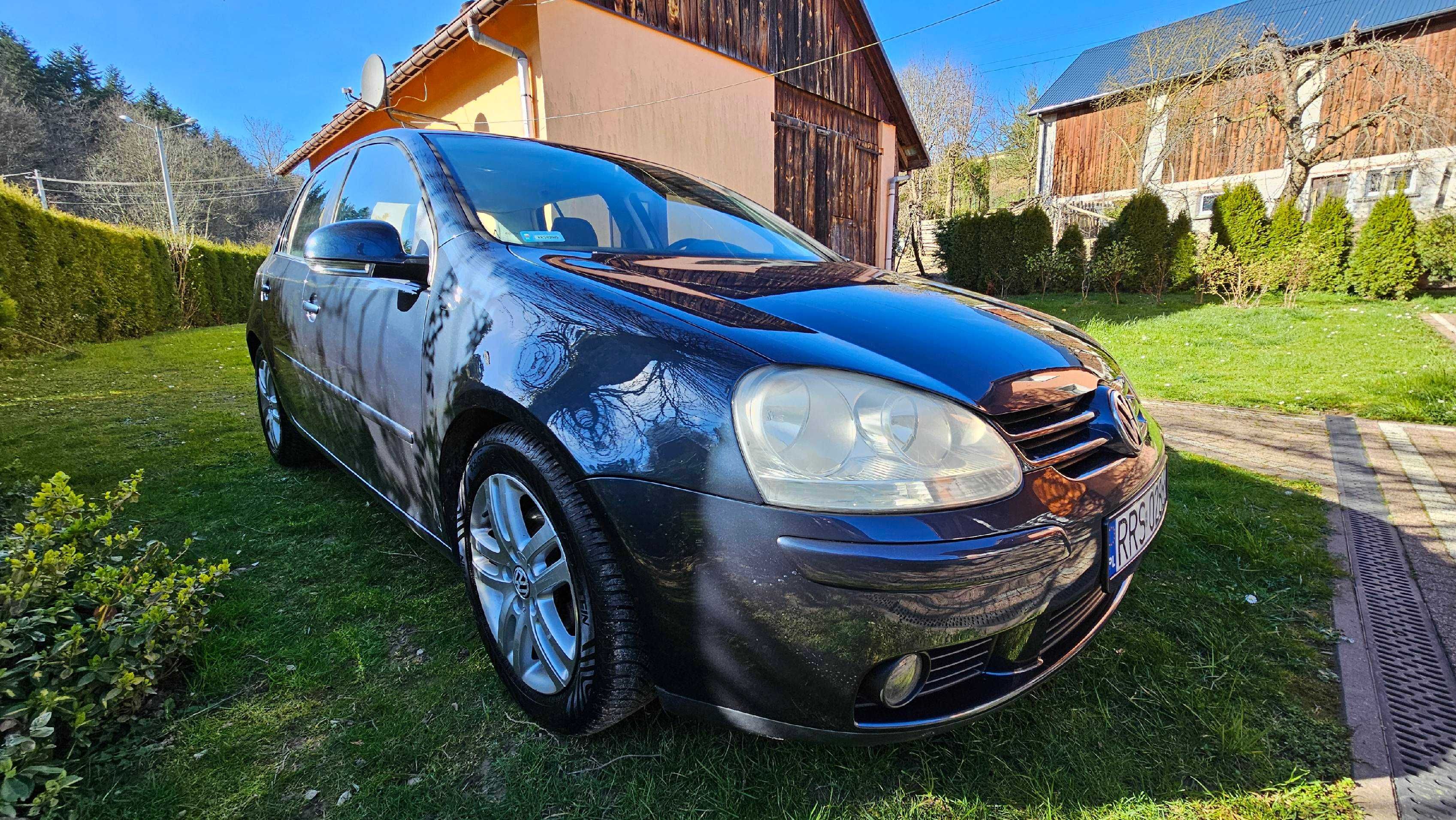 Volkswagen Golf 5 V 1.6 MPI + LPG super stan