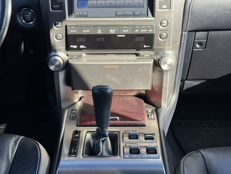 Avtoreal_kr Продажа авто, возможна рассрочка. Lexus GX460