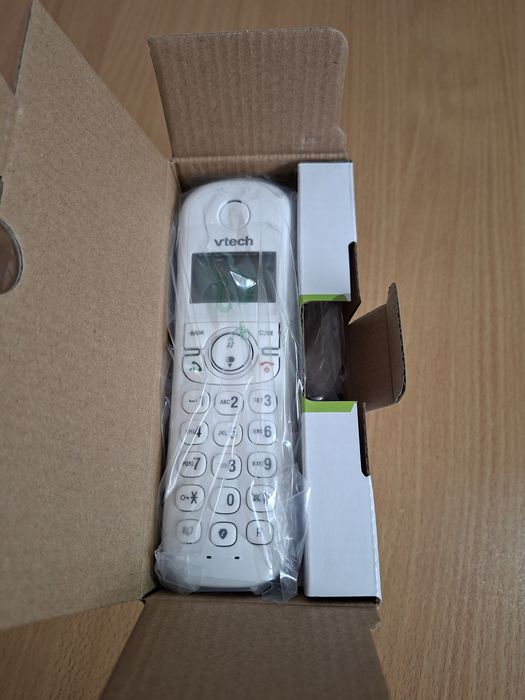 Telefon stacjonarny bezprzewodowy (n79)