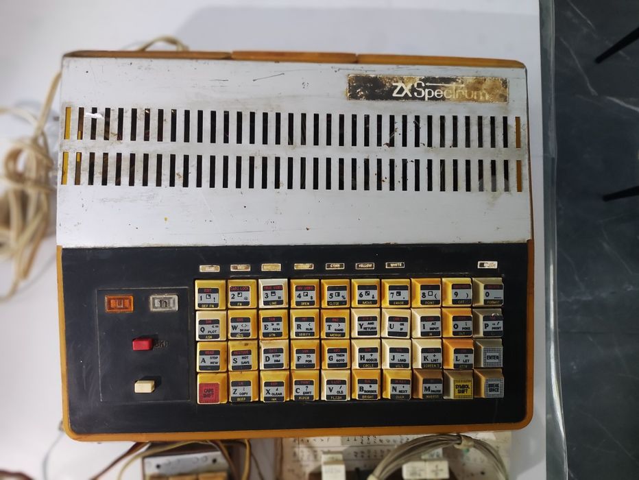 ZX SPECTRUM (Ленінград -1) з музикальним процесором часів СРСР