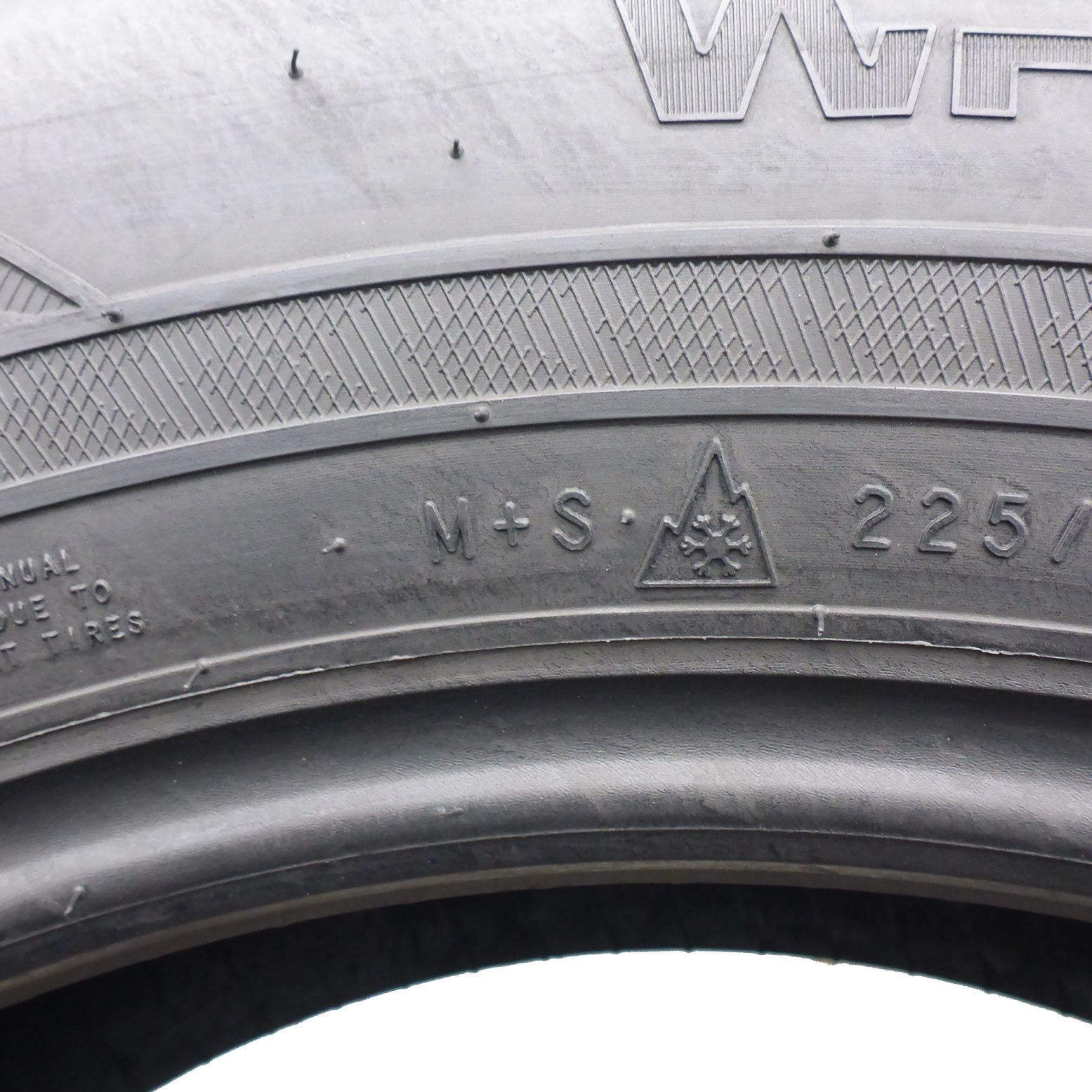 225/65/17 Nokian 225/65R17 106H XL WR SUV 3 Zima 7,8mm 2017/18