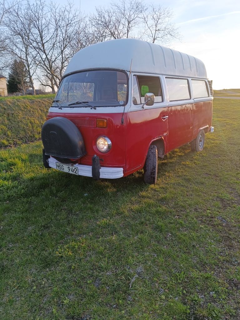 Volkswagen T2 1.8 B