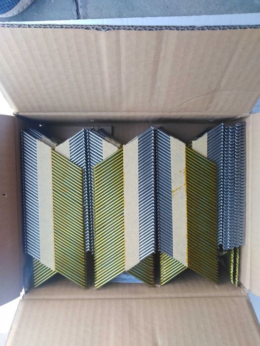 Рейкові цвяхи для нейлера 90 мм 3000 шт.