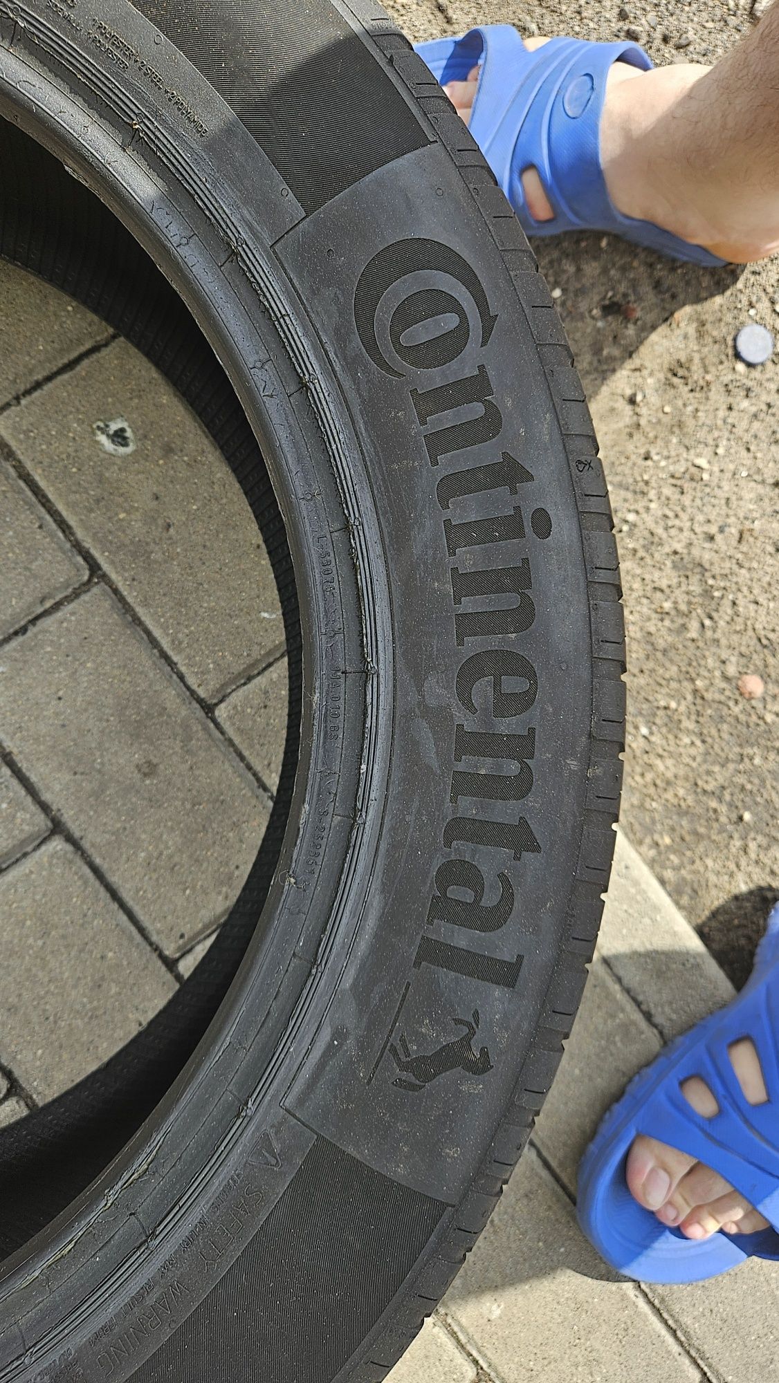 Opony Continental 235 55 R19