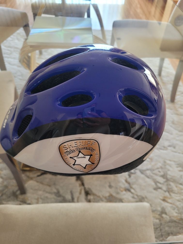 Conjunto Capacete de Bicicleta + Luvas 5-7 anos