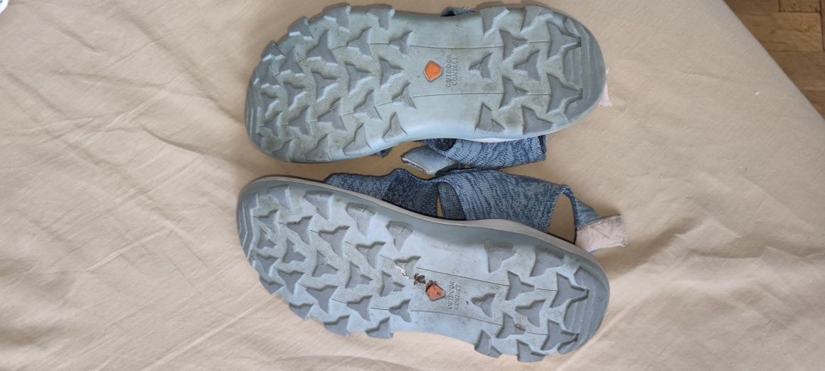 Sandały trekkingowe Quechua Decathlon r. 37