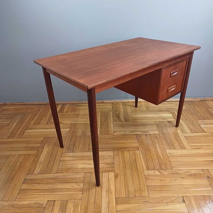 Biurko tekowe Dania lata 70 te