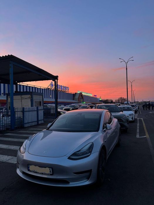 Тесла 3 Лонг рендж