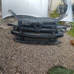 Volkswagen Golf V 5 1.9 tdi pas przedni kompletny z belkami chlodnicam